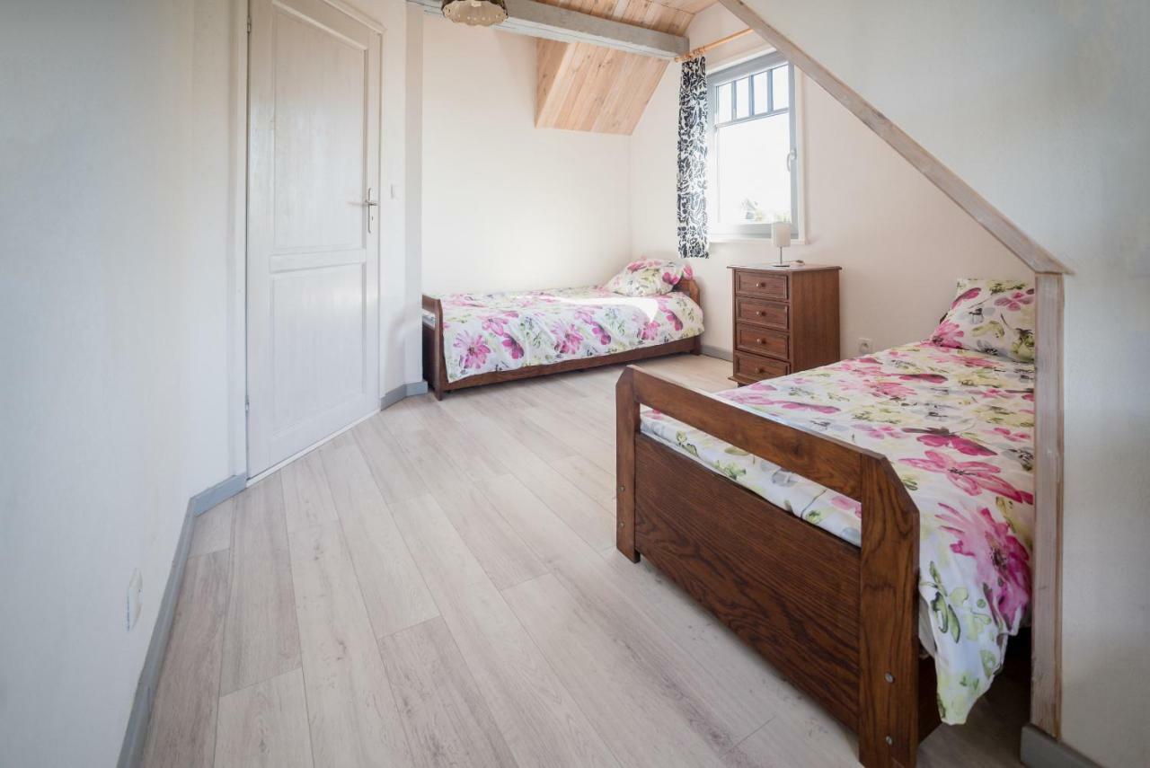 Domek Skowronek Szczytna Esterno foto